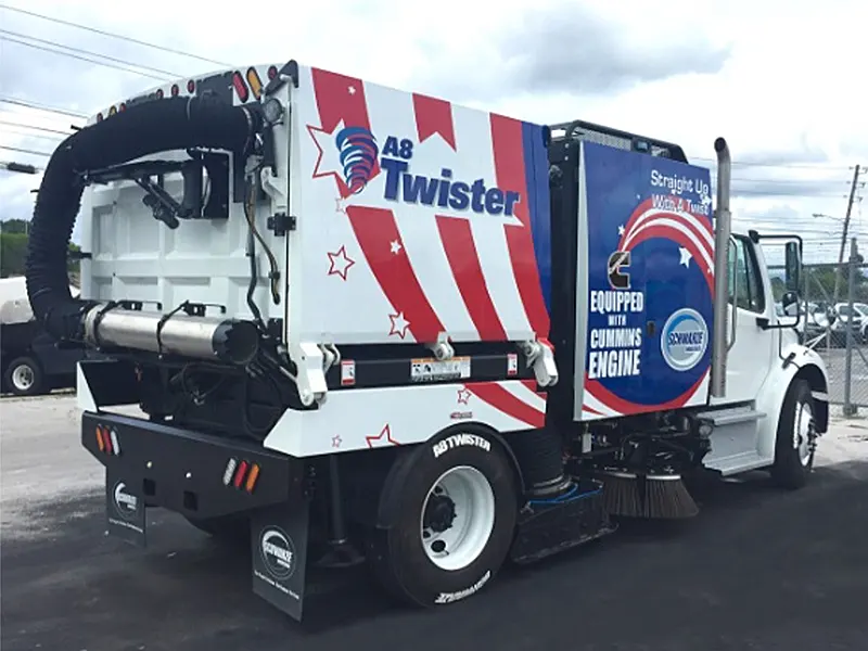 Schwarze A8 Twister Sweeper