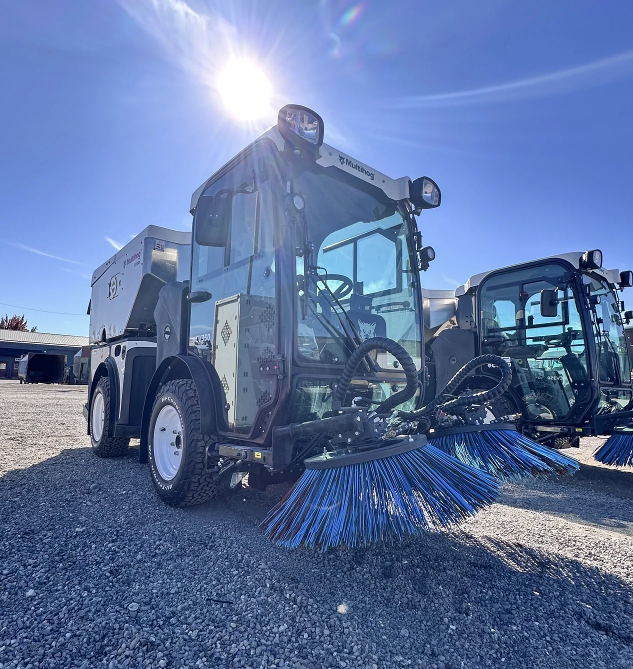 Multihog CV350 Sweeper